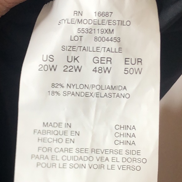 NWT Swim Solutions Women’s Plus Size Pleated Tankini Top Black 20W PLUS SIZE - Picture 6 of 8